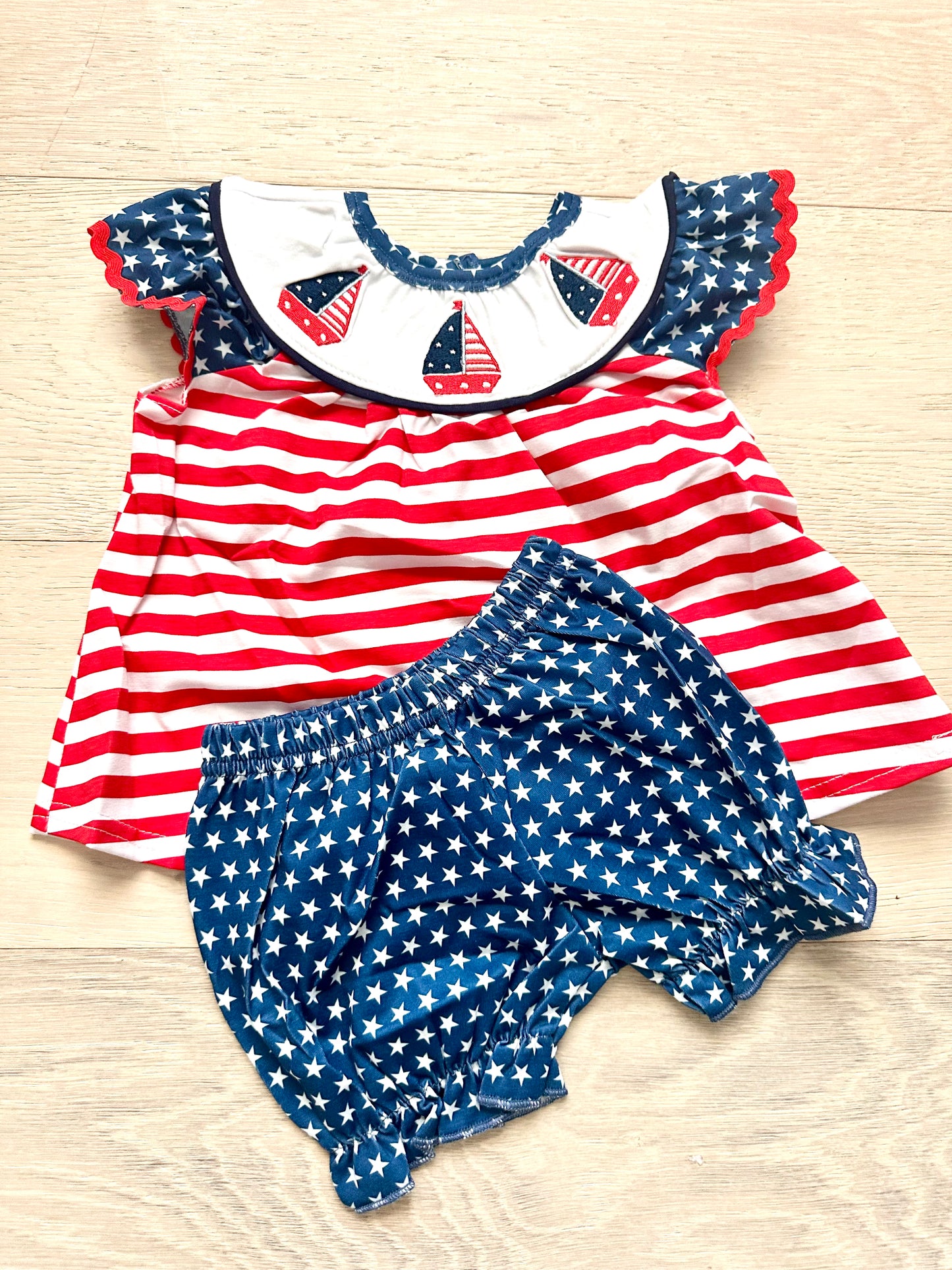 Kids 4th of July Sailboats