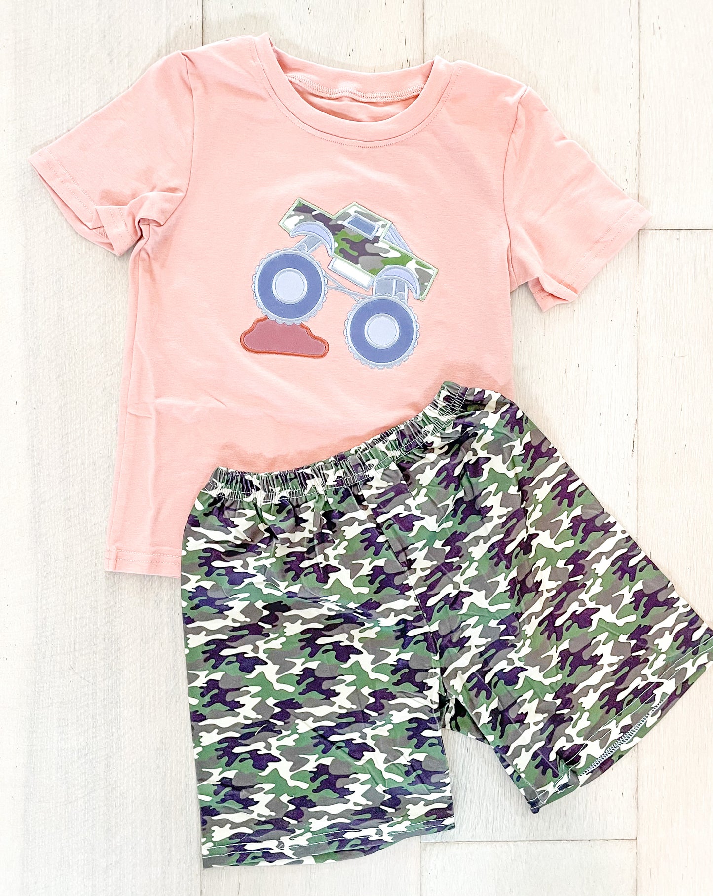 Little Boys Camo Trucks Playset - RTS